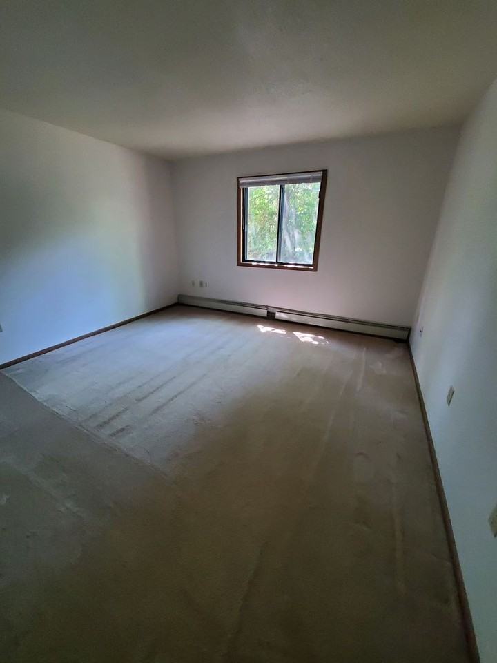 2329-2359 S 51st St. (32 Unit) - Photo 3 of 12
