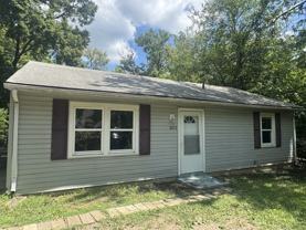 3412 Se Bryant St #1 - Photo 1 of 1