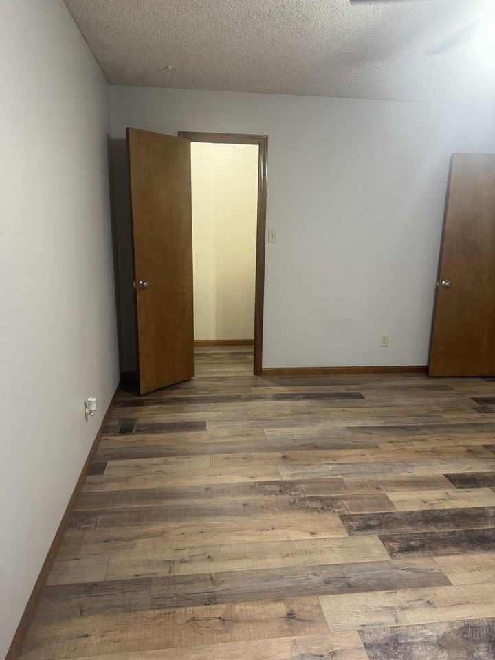 2040 Sw 36th St #1 - Photo 6 of 9