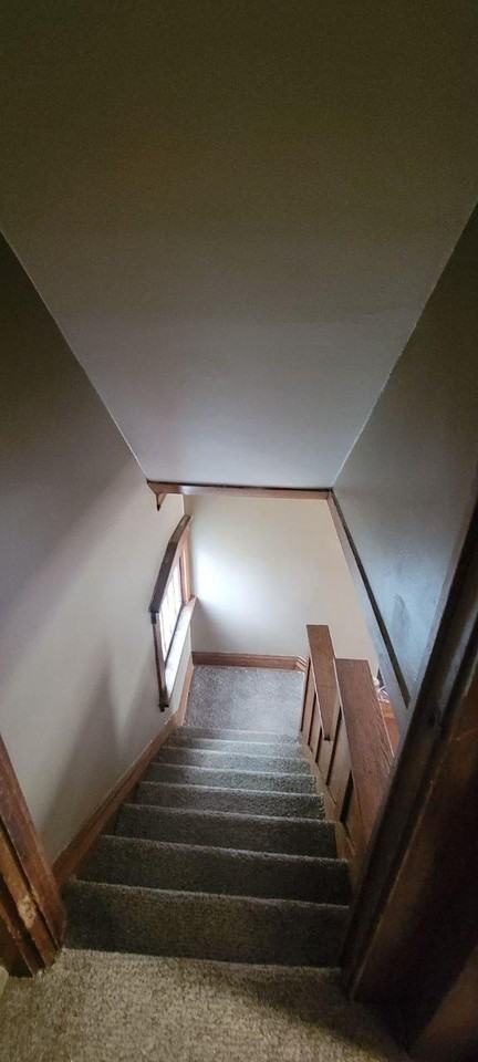 119 Allen St #1 - Photo 2 of 12