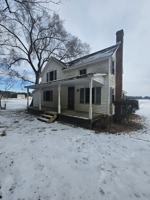 featured image of 152 E Belle St #1
