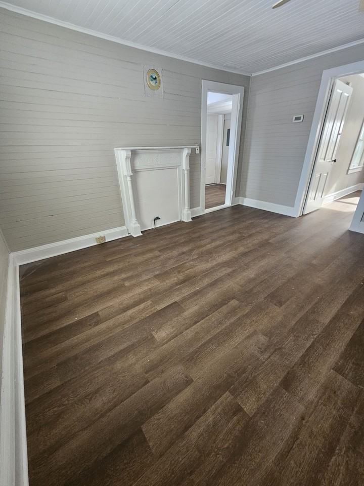152 E Belle St #1 - Photo 5 of 24
