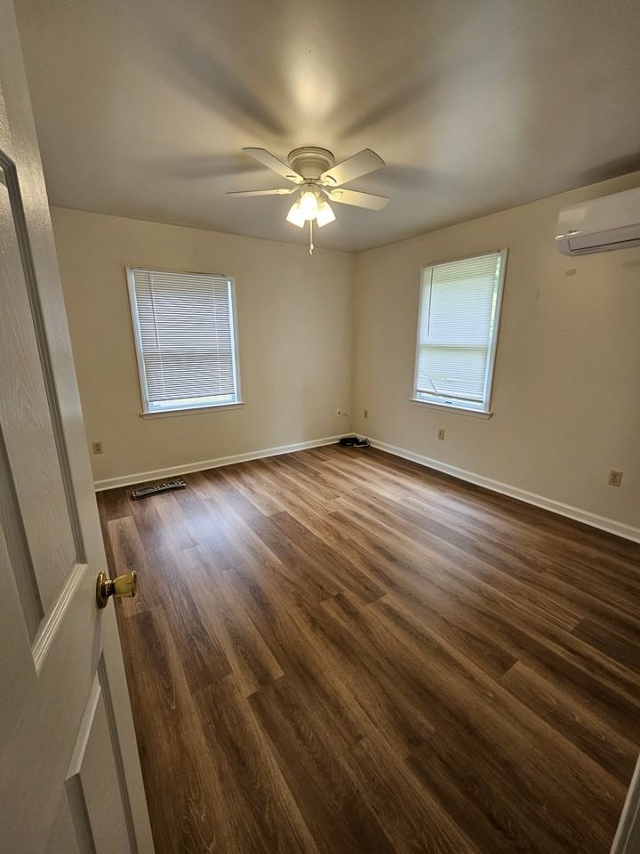 26534 Royal Oak Rd #1 - Photo 7 of 7