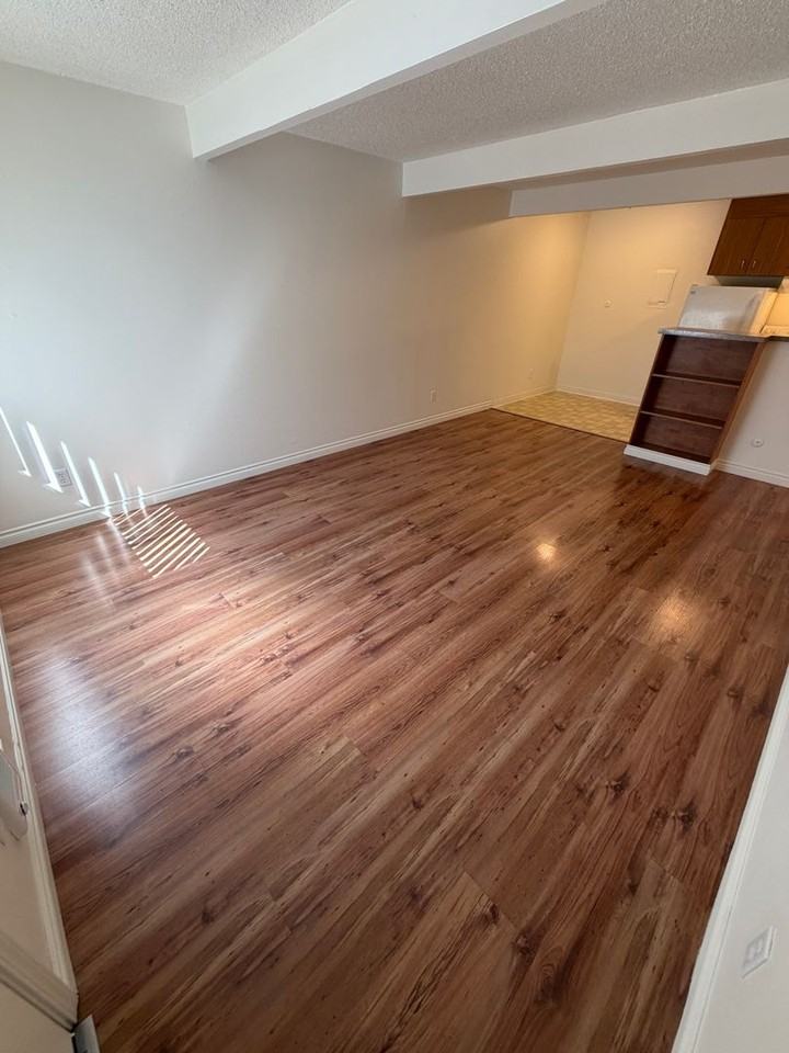 755 Nw 3rd St #17 - Photo 5 of 15