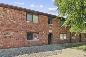 featured image of 1203 Dean Dr #2