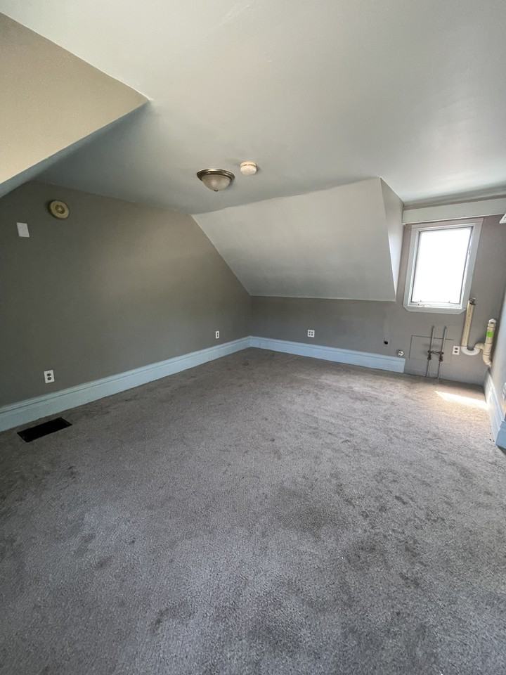 1211 E Cesar E Chavez Ave #3 - Photo 6 of 9