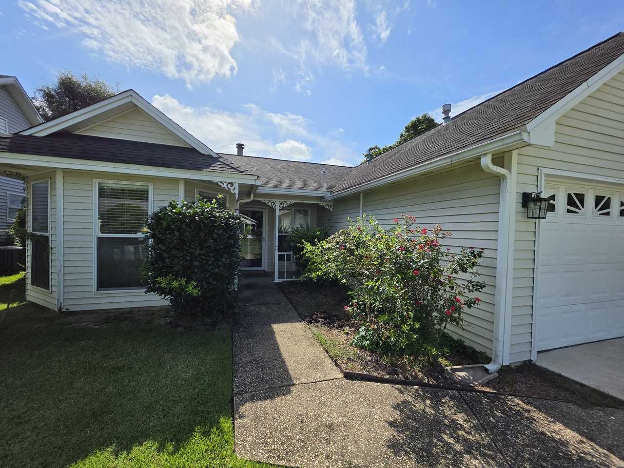 148 Meadowbrook Ct #1 - Photo 2 of 34