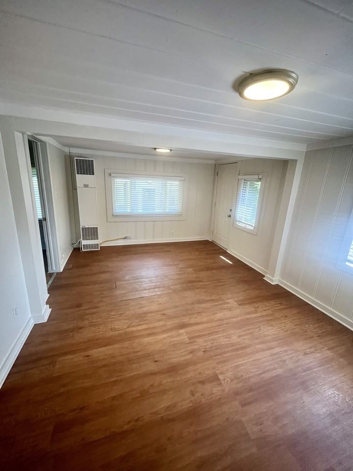 11289 E Shore Dr #11289 - Photo 6 of 13
