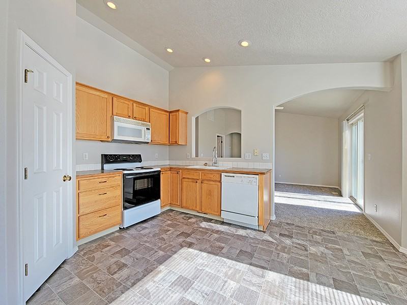 2903 E Ohio Ave #1 - Photo 7 of 17