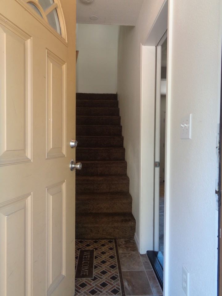 436 Norway St Ne #1 - Photo 2 of 16