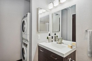 featured image of 2645 Stonecreek Dr
