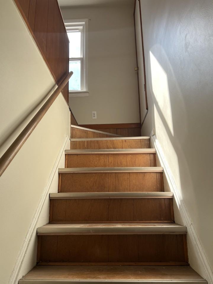 7451 Grandmont Ave #1 - Photo 7 of 18