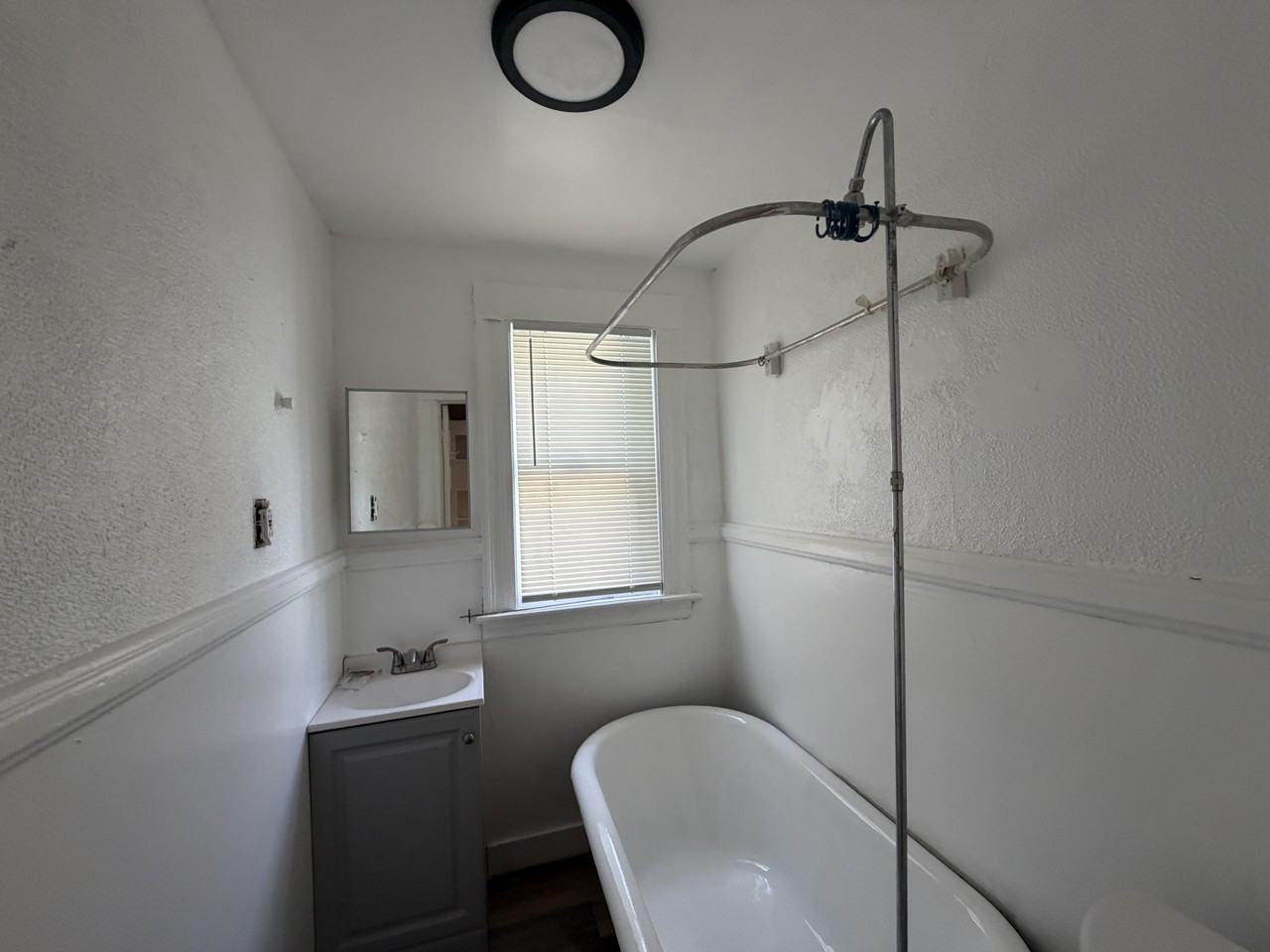 215-217 Emerson Street - 217 DN #217DN - Photo 2 of 8