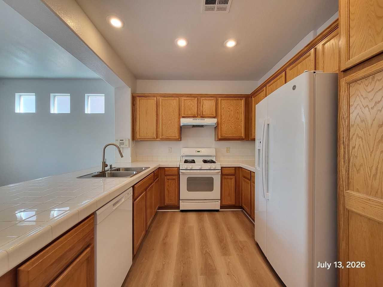 6142 Novelty St #1 - Photo 4 of 20