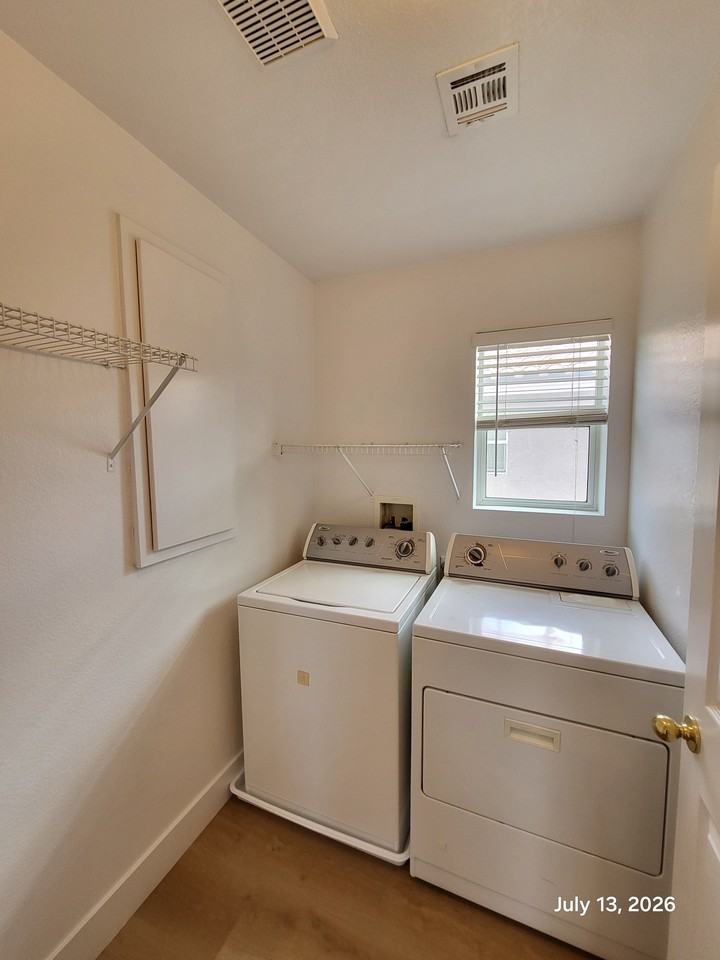 6142 Novelty St #1 - Photo 7 of 20