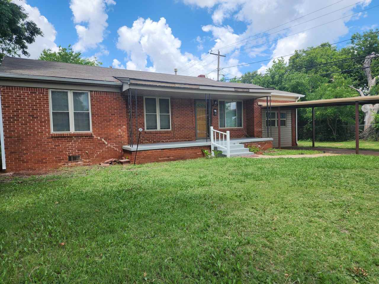 4213 N Lottie Ave #1