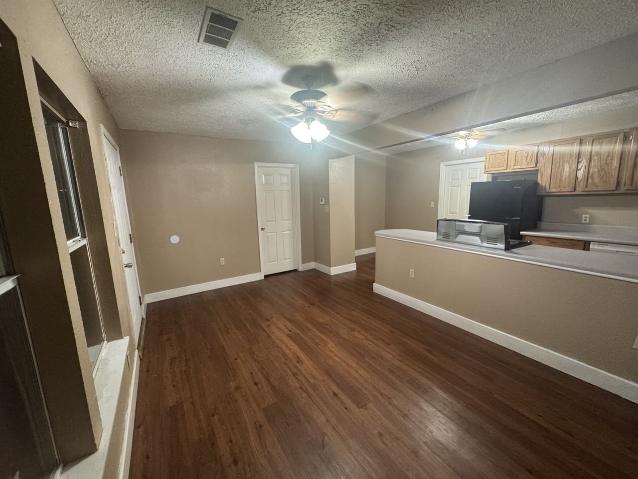 27131 Waterfield St #2 - Photo 3 of 11