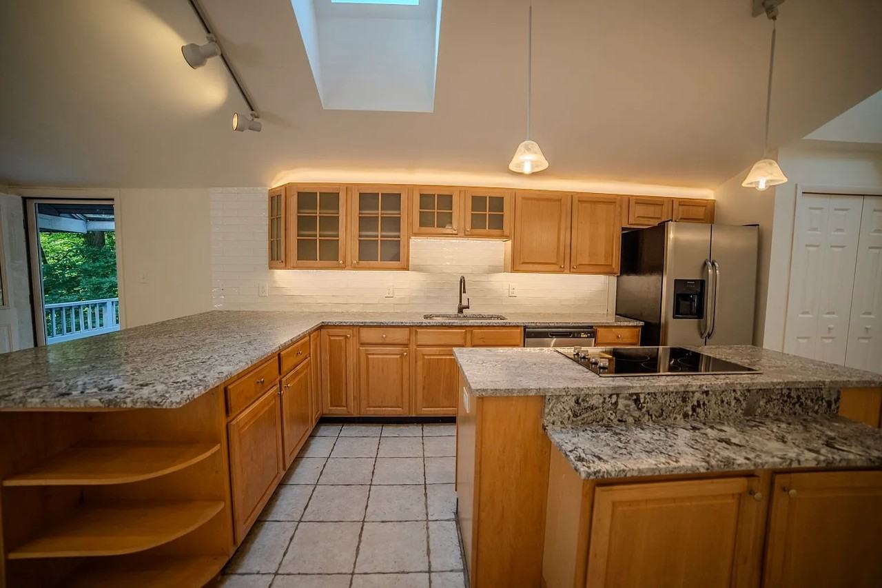 107 West Main Street - 1Unit B #1 - Photo 2 of 11