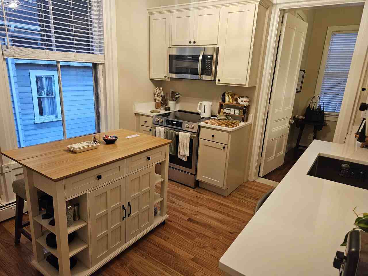 214 Broadway - 4 #4 - Photo 5 of 10