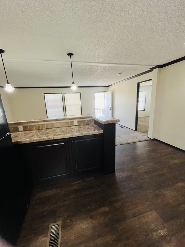 15621 Pine Ridge Dr #8 - Photo 3 of 33