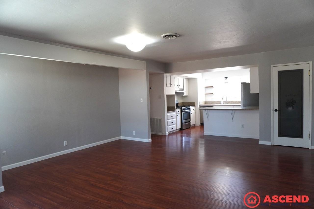 4412 San Miguel Way - Photo 7 of 21