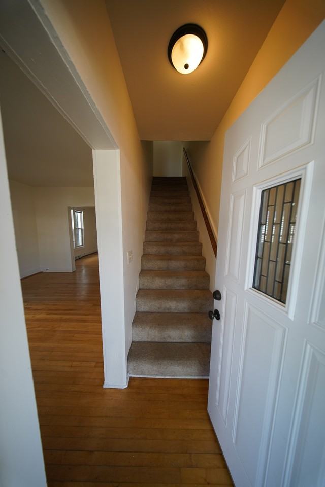 613 S Dewey St #1 - Photo 5 of 23