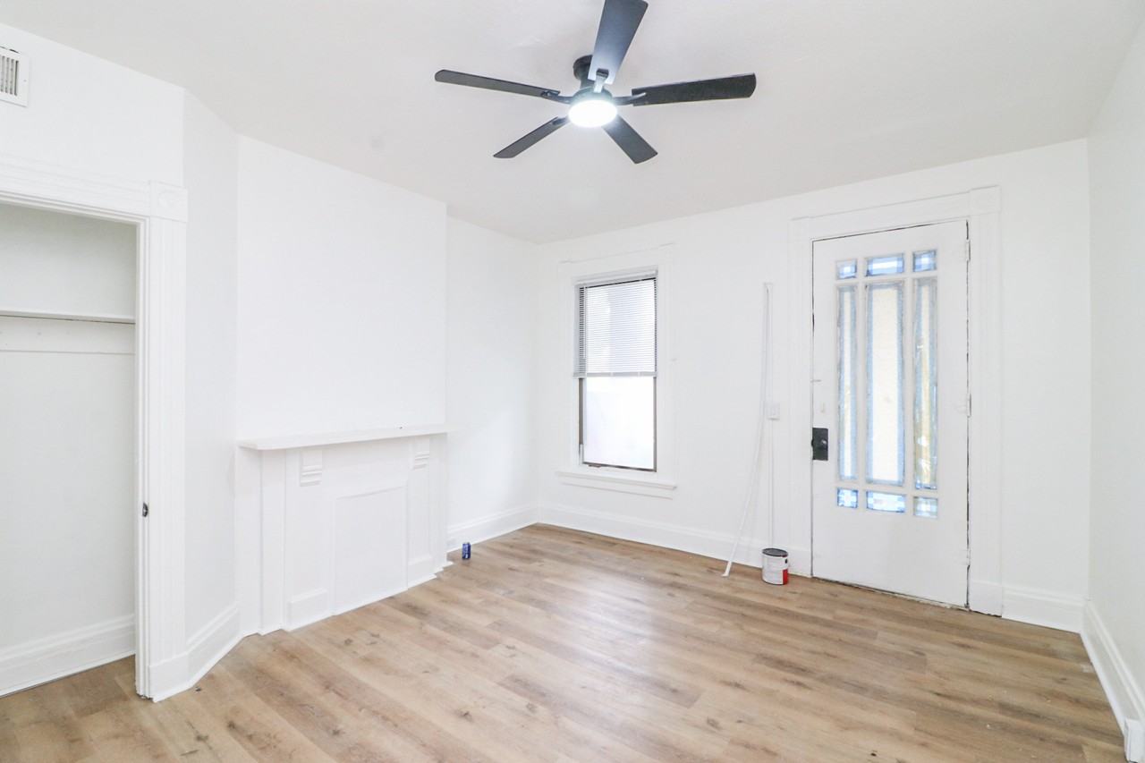 1527 Greenup St #1 - Photo 5 of 7
