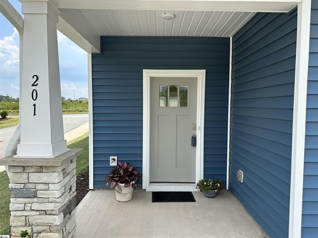 201 Shallons Dr #1 - Photo 3 of 25