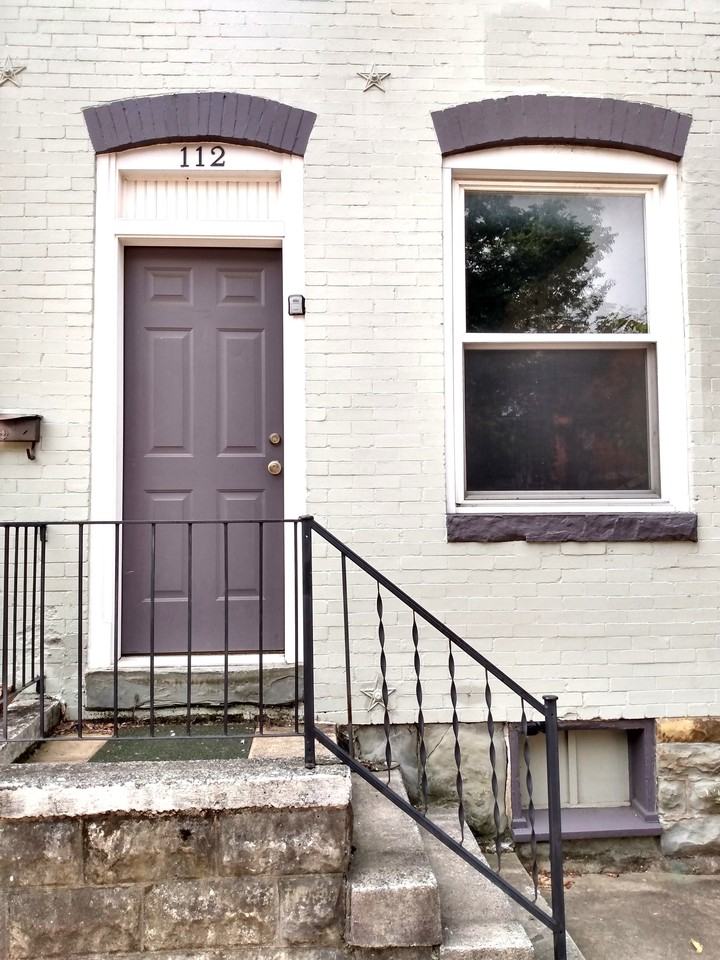 112 E Washington St #112 - Photo 2 of 14