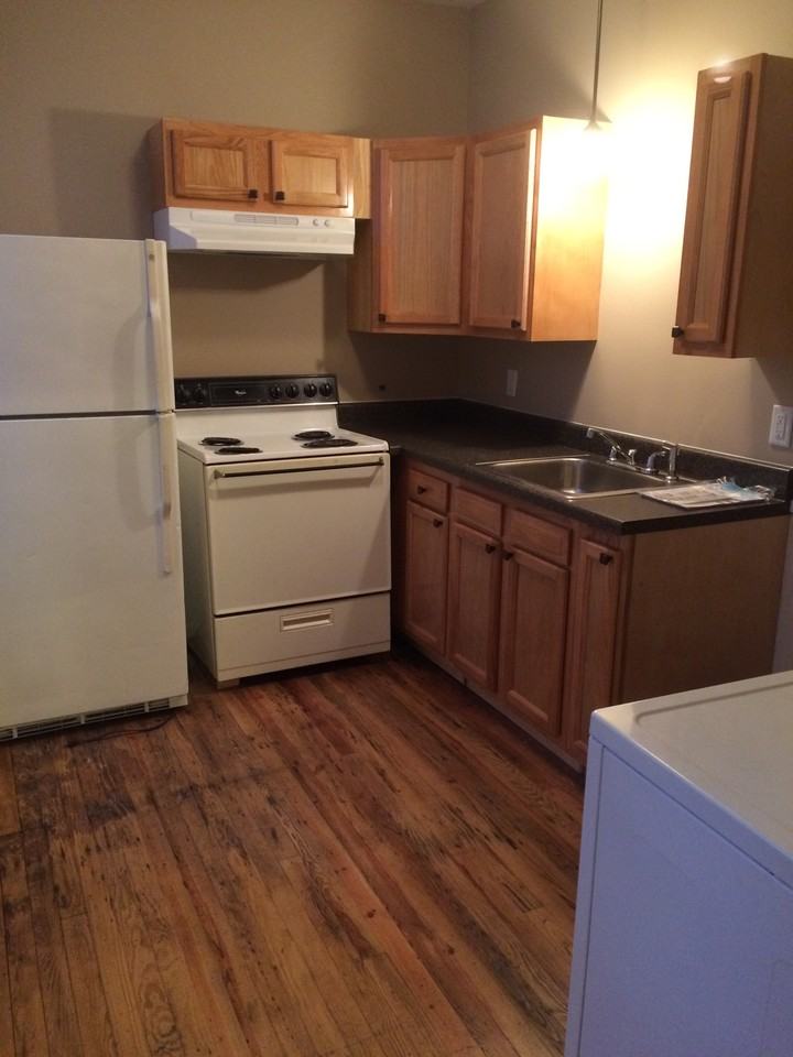 112 E Washington St #112 - Photo 5 of 14