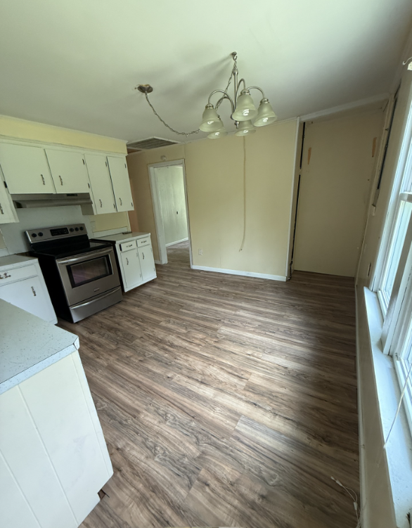 105 S General Collins Dr #1 - Photo 2 of 11