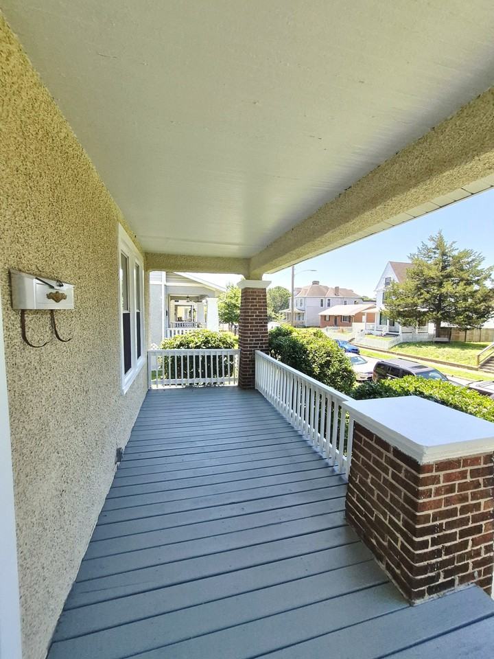 2113 Barton Ave #1 - Photo 3 of 42
