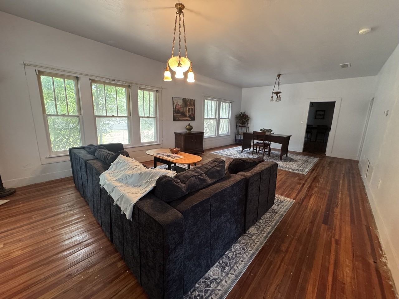 817 W Long St #1