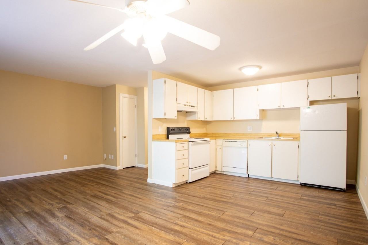 2775 Ne Division St #X - Photo 2 of 13