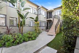 (EL/FE/YO:B) 2648 - Photo 1 of 1
