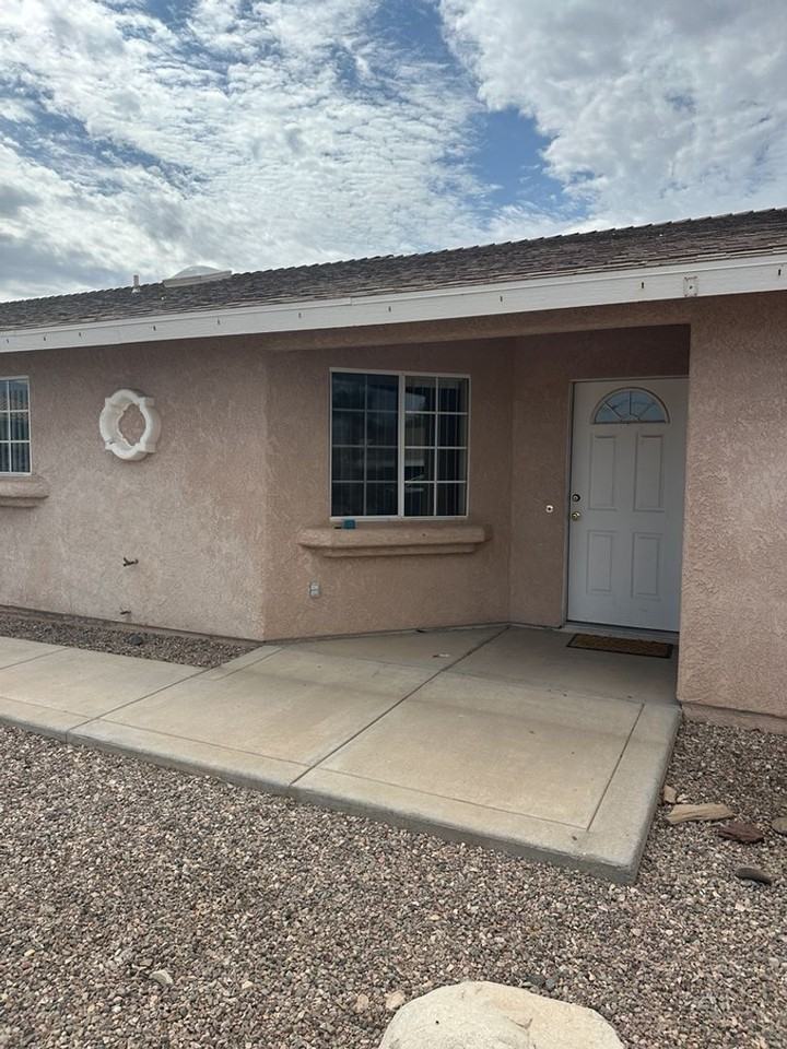 2870 Winterhaven Ct - Photo 2 of 34