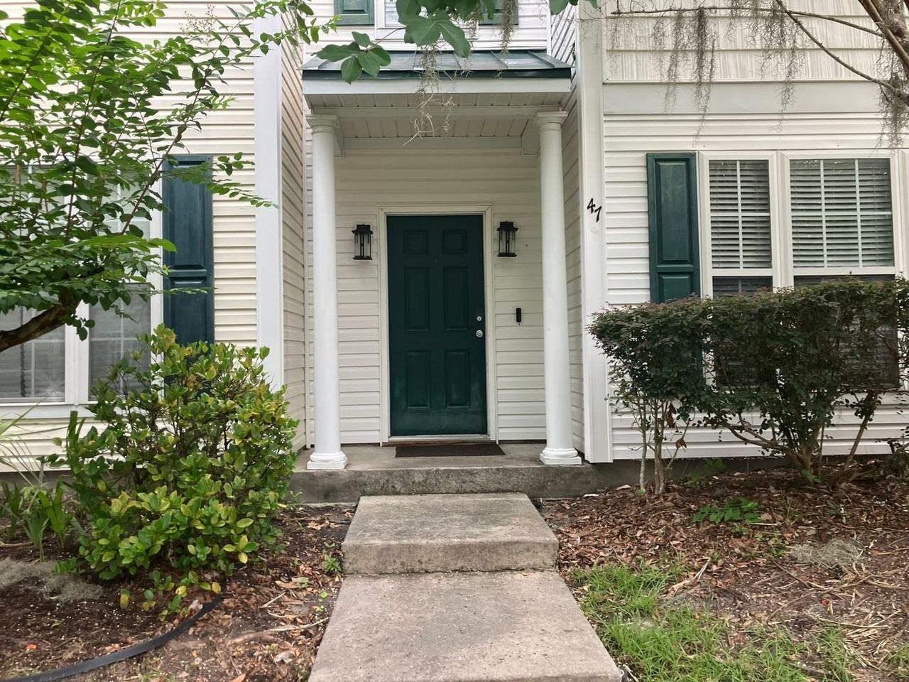 47 Regent Ave