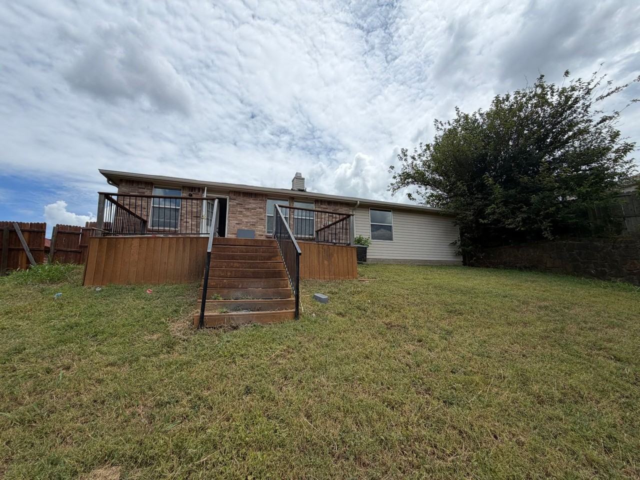 1229 Nimitz Way - Photo 2 of 18