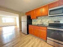161 W Spring St Apt B3 - Photo 1 of 1