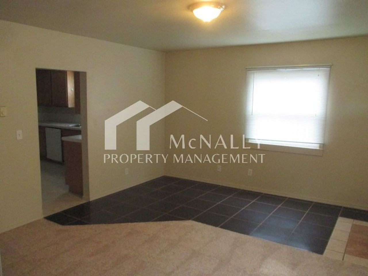 3928 S Tyler St - Photo 5 of 22