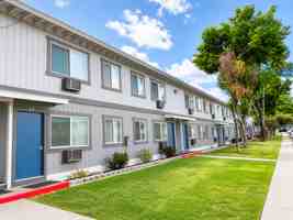 featured image of 4175 Neil Rd