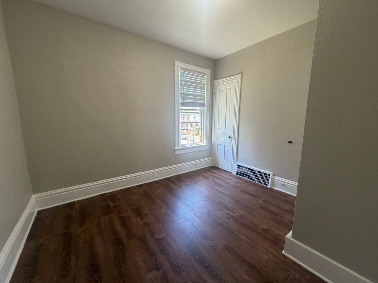 3911 W Vliet St - Photo 5 of 5