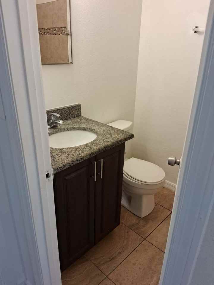 2321 E 110th Ave - Photo 3 of 10