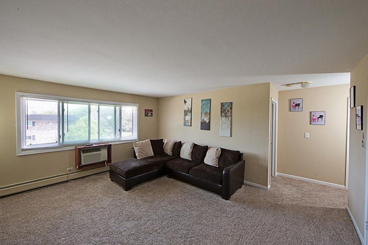 Marshall Place (361 Marshall & 1005 Argyle) - Photo 3 of 7