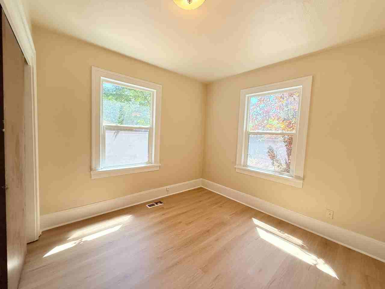 4630 Sw 185th Ave - Photo 6 of 14