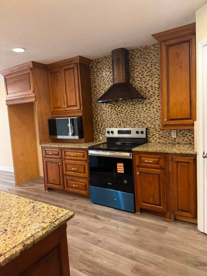 1303 Newton Dr - Photo 6 of 19