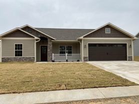 128 Lincoln Dr - Photo 1 of 1