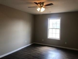 128 Lincoln Dr - Photo 3 of 17