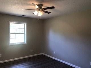 128 Lincoln Dr - Photo 6 of 17