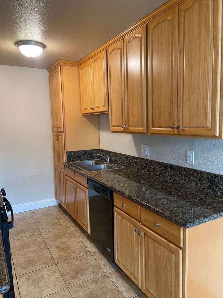 7820 Sayonara Dr #A - Photo 3 of 11